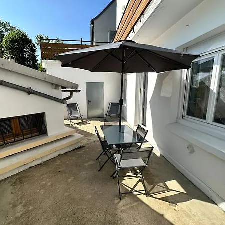 Avec Terrasse Proche Du Parc Fenestre