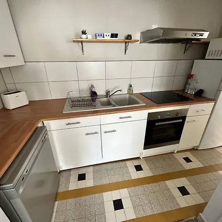 Appartement Avec Terrasse Proche Du Parc Fenestre La Bourboule